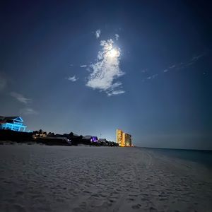 Meet your Posher, Elijah